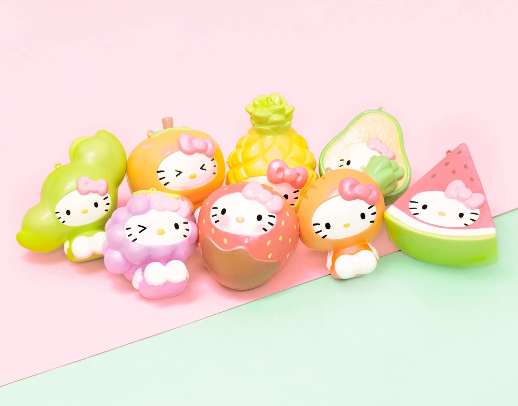 eje saltar pila Sanrio Hello Kitty Fruit & Veggie Squishy | Hamee.com