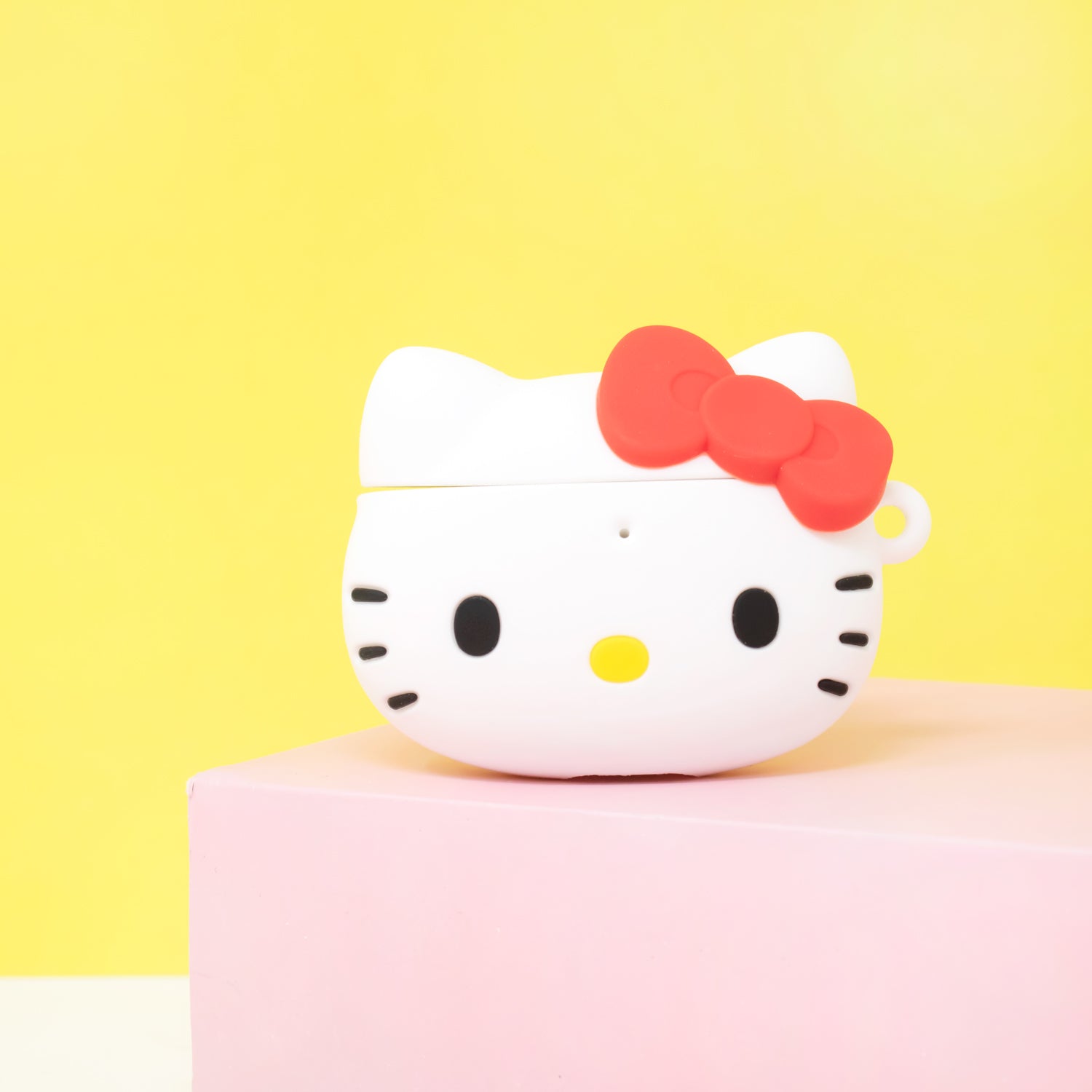 Sanrio_AirPods_HK_05_2048x.jpg